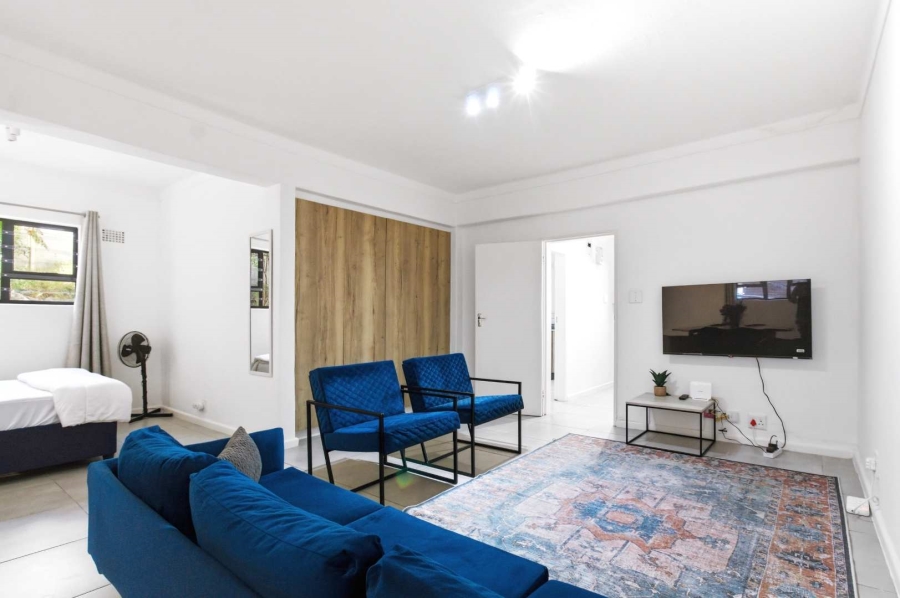 1 Bedroom Property for Sale in Sea Point Western Cape